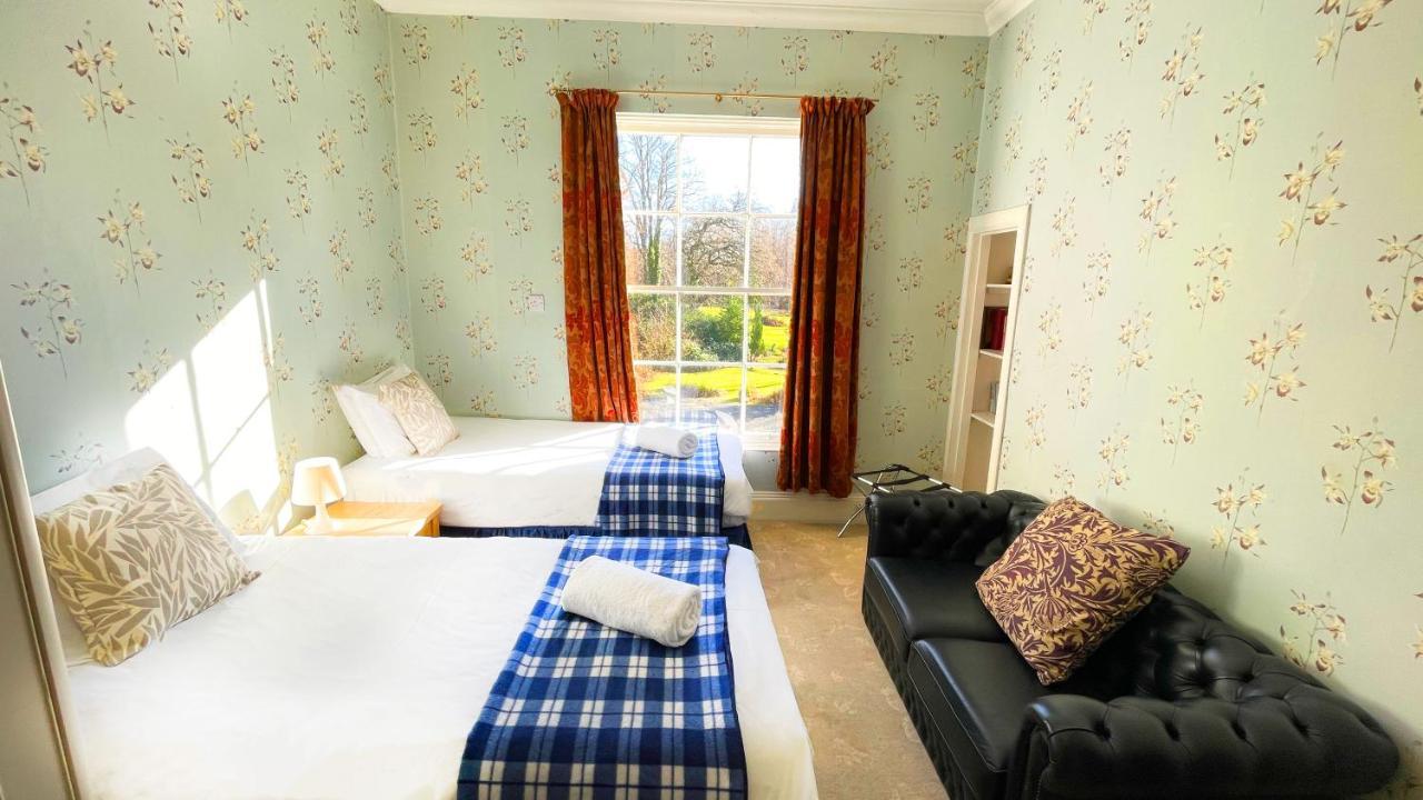 Kirkhill Estate Rooms Gorebridge Exterior photo