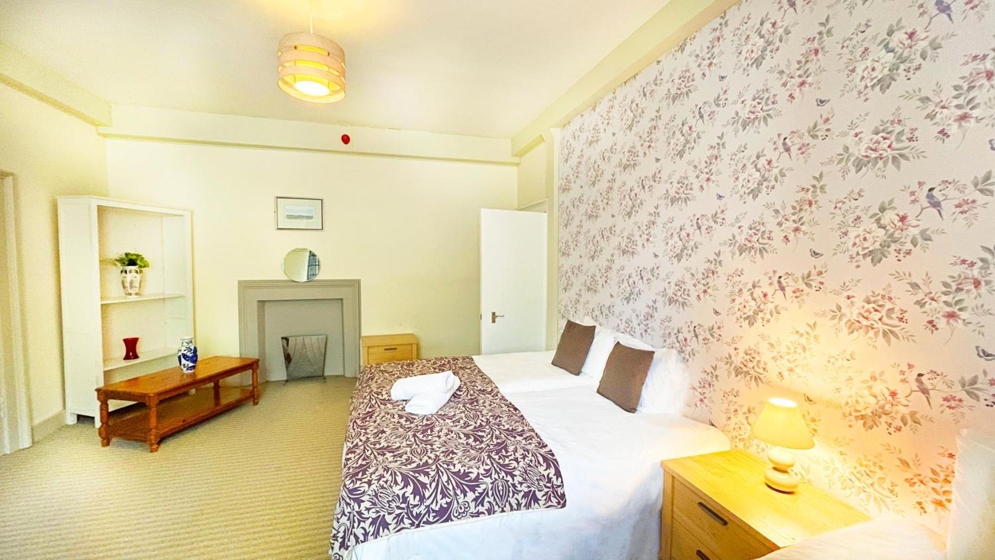 Kirkhill Estate Rooms Gorebridge Exterior photo